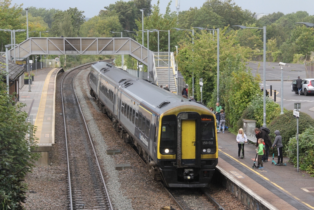 SWR Class 159 at Trowbridge